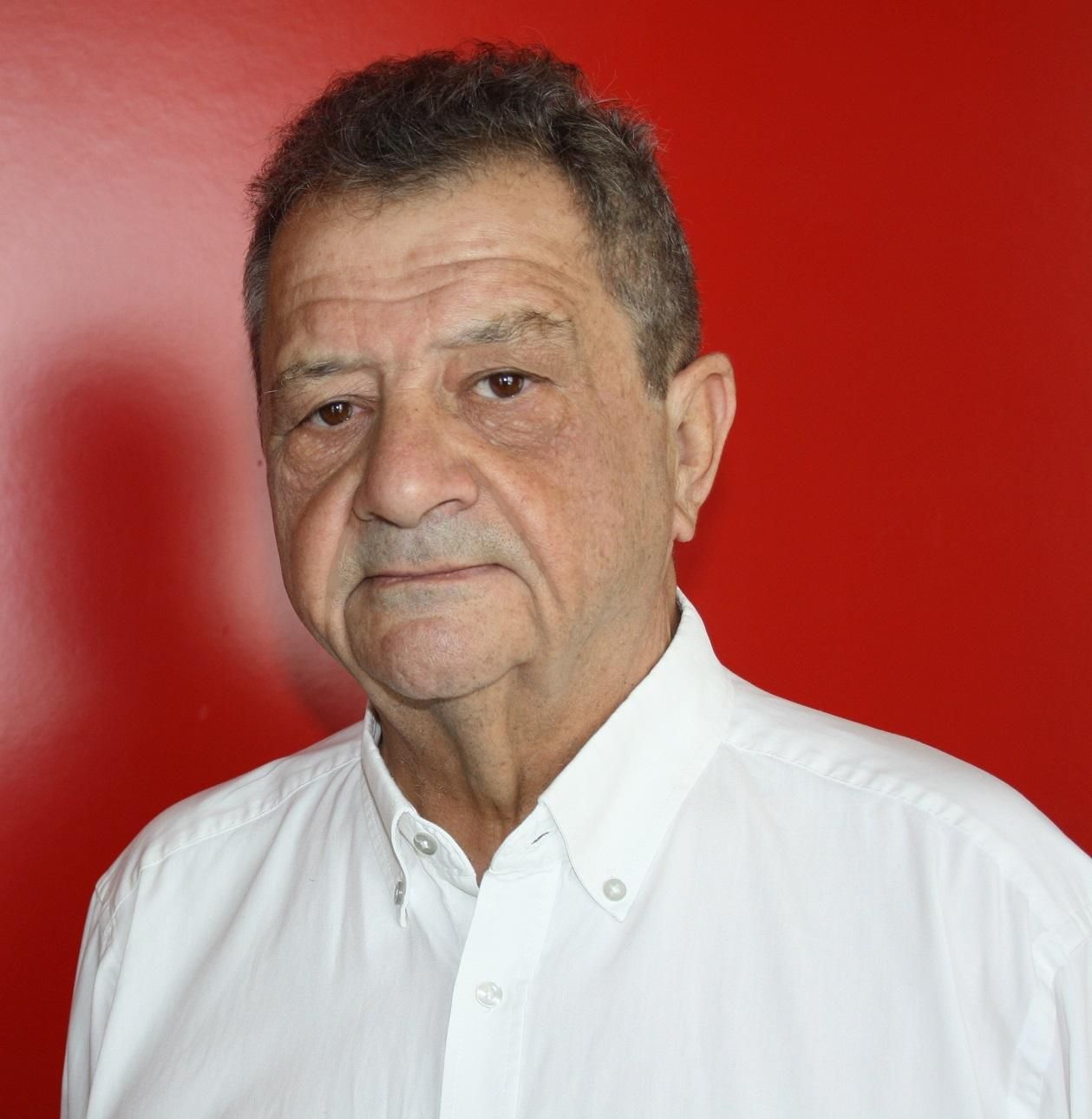 Carlos Arenas.