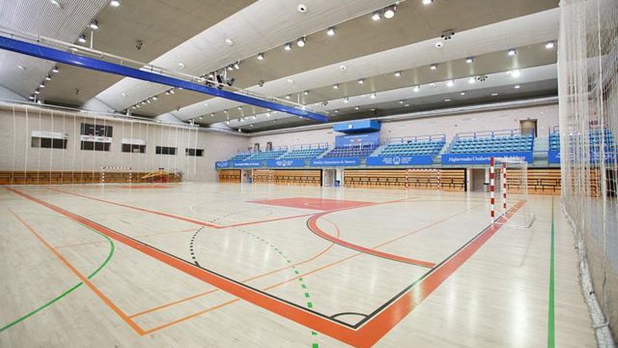 Salud utilizará el polideportivo de la Universidad Pública de Navarra para la vacunación de los mayores de 80 años