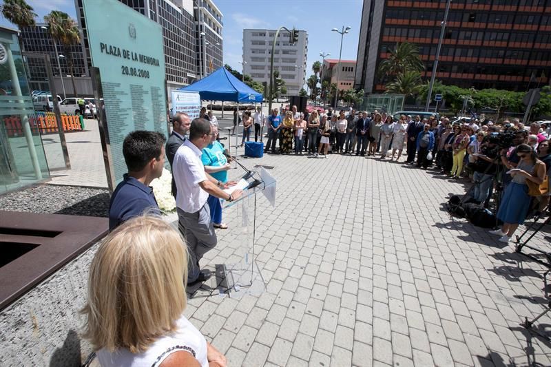 Homenaje en Gran Canaria en el décimo aniversario de la tragedia de Spanair