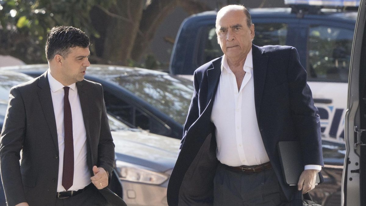 El jefe de Gabinete, Guillermo Francos, este martes al ingresar a la Casa Rosada.