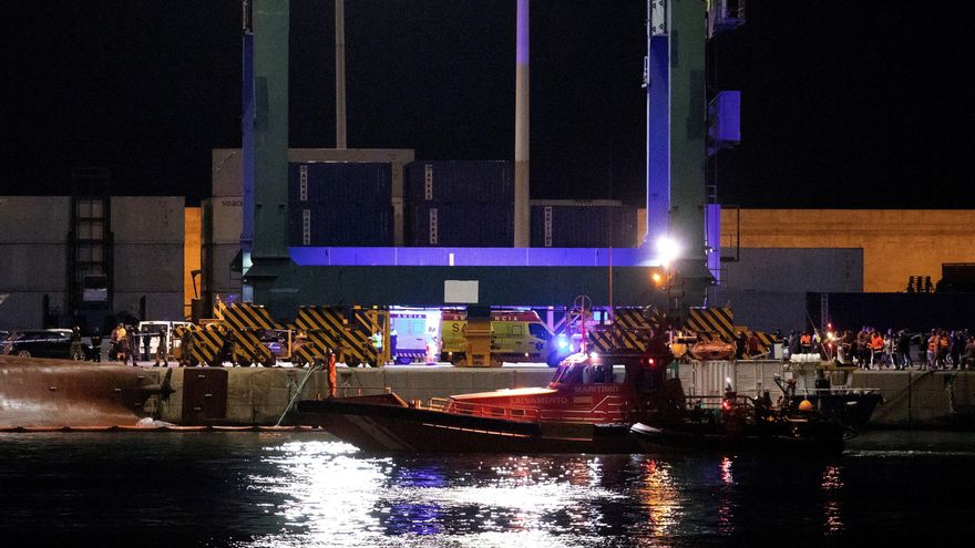 El vuelco de un barco de carga en Castellón deja 2 desaparecidos y 3 heridos