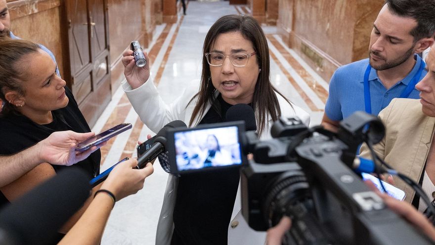 La diputada del PP, Ana Vázquez, tras ser expulsada por llevar un bote de gas pimienta durante una sesión de control al Gobierno, en el Congreso de los Diputados, a 23 de septiembre de 2026, en Madrid (España). Jesús Hellín / Europa Press