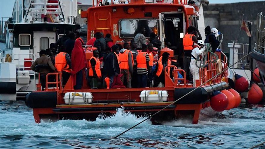 Un total de 70 inmigrantes llegan en dos pateras a las costas andaluzas