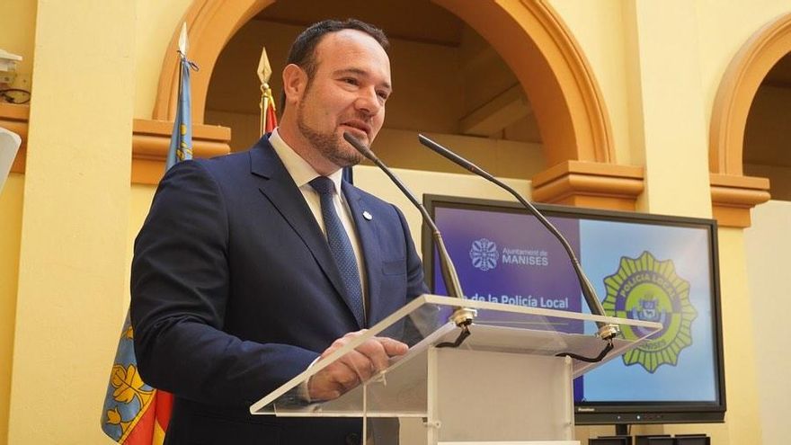 El alcalde de Manises, Javier Mansilla, hospitalizado tras sufrir un infarto