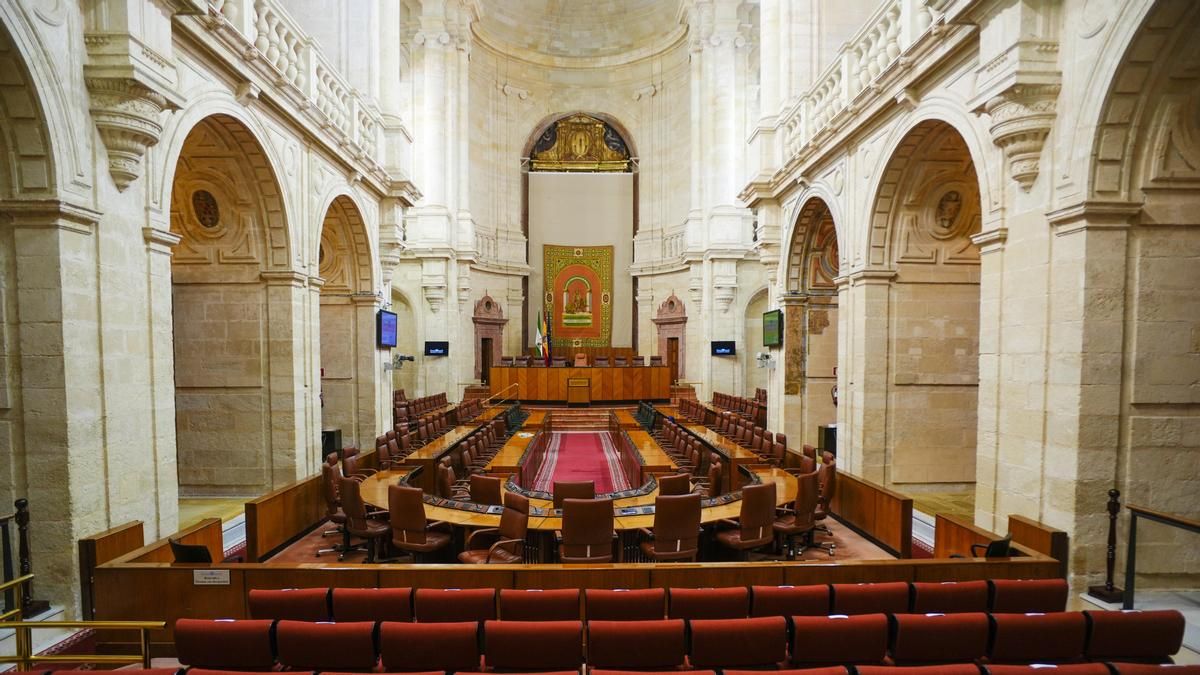 Qué sucederá ahora en Andalucía: las opciones y plazos de Moreno para mantenerse en el poder