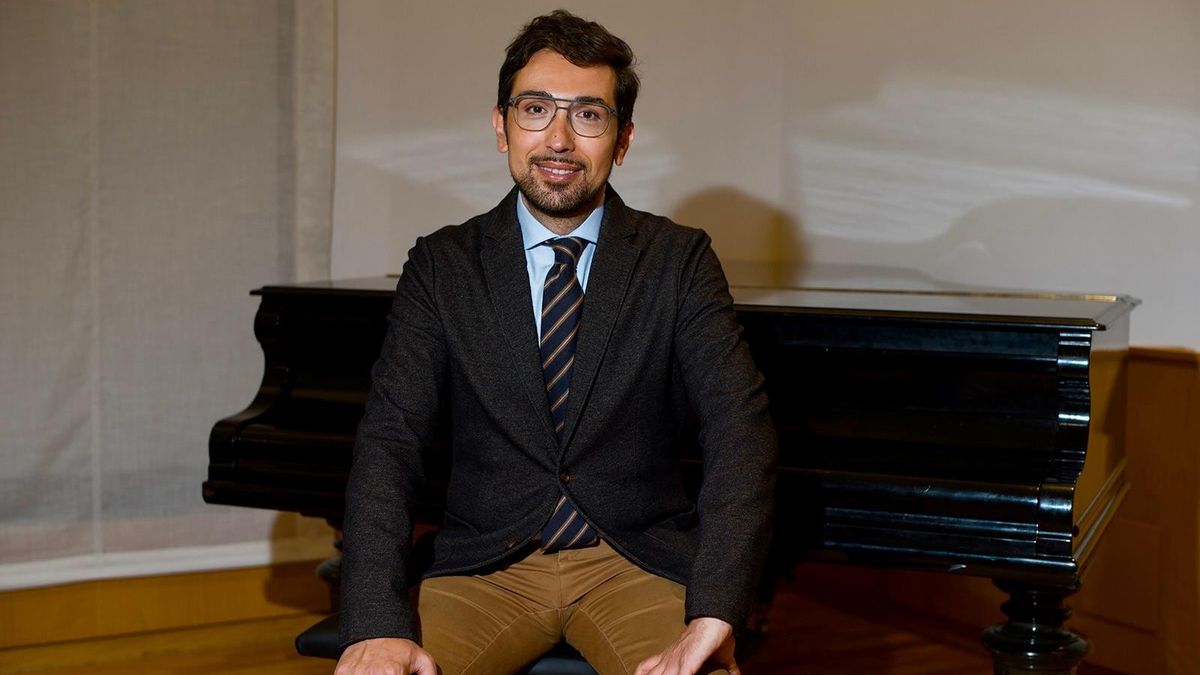 Emilio Peral clausura el seminario de la Cátedra Góngora resaltando la resignificación del teatro de Lorca