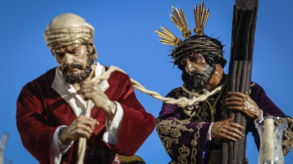 Salida procesional de la Hermandad de La O, en imágenes