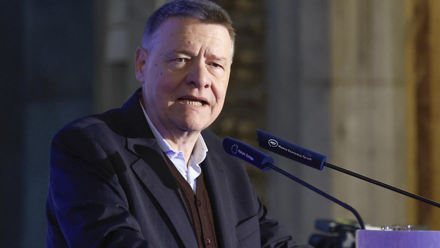 Cinco exministros del PSOE piden elecciones por la regeneración del partido y de España