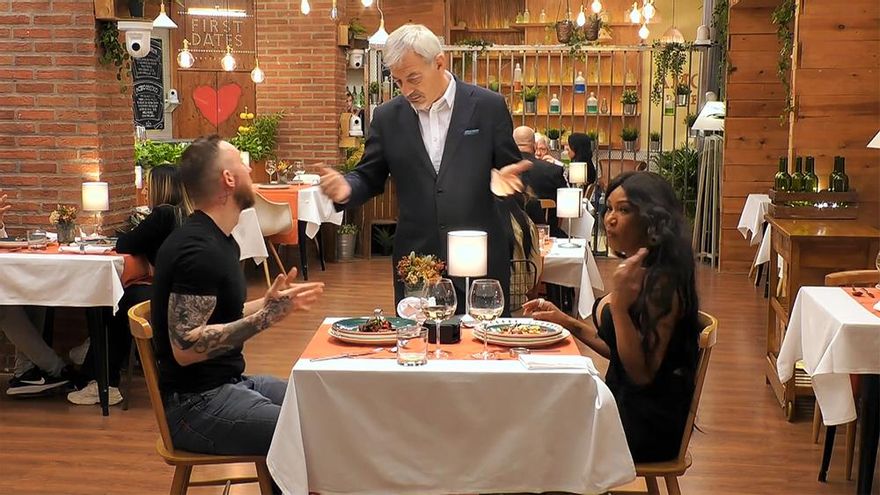 Carlos Sobera interrumpió 'First Dates' para finalizar "la cita más desagradable" de su historia