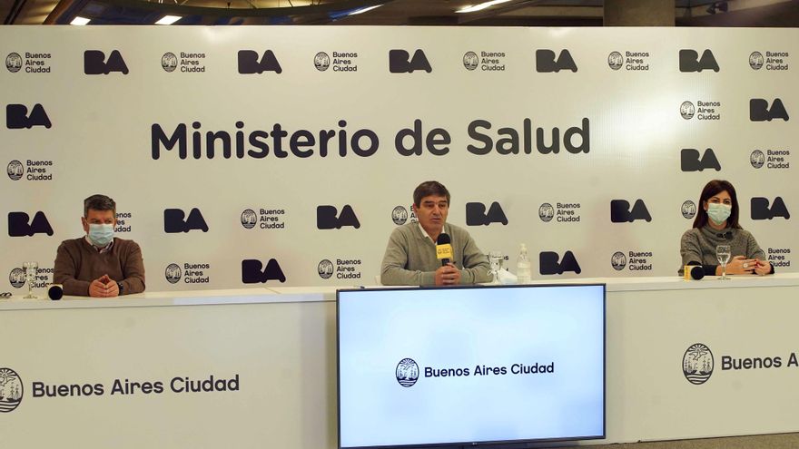 Ciudad pide a los viajeros "cumplir los 7 días de cuarentena" para demorar la circulación de la variante Delta