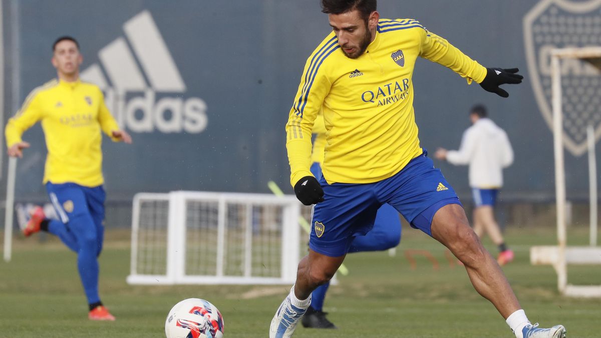 El Toto Salvio en el entrenamiento de esta mañana en Ezeiza