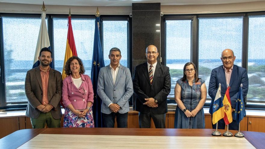 Las organizaciones agrarias canarias homenajean al exdirector general de Agricultura cesado por Clavijo