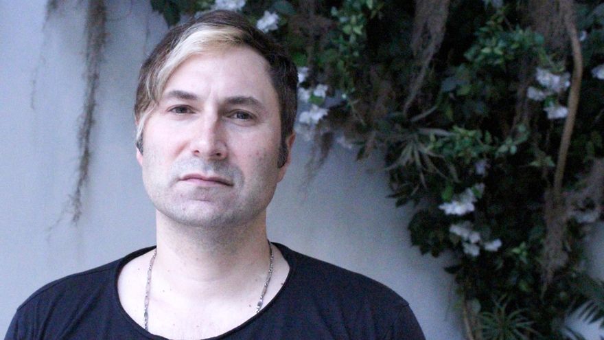 Un libro revela "la guerra oculta de Florida" contra las personas negras y LGTBI