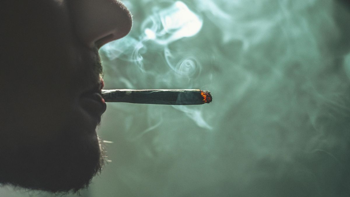 UGT Castilla-La Mancha lanza una campaña para prevenir y abordar las adicciones en el entorno laboral