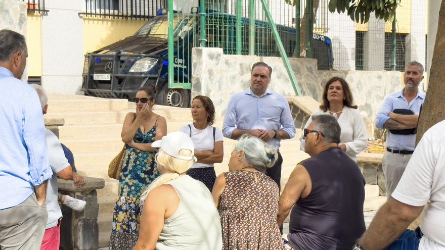 El PP canario denuncia saturación de los centros de menores al tiempo que impide los traslados a la Península