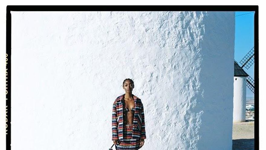 Un diseñador de Guadalajara hace historia y realiza el primer desfile virtual en España