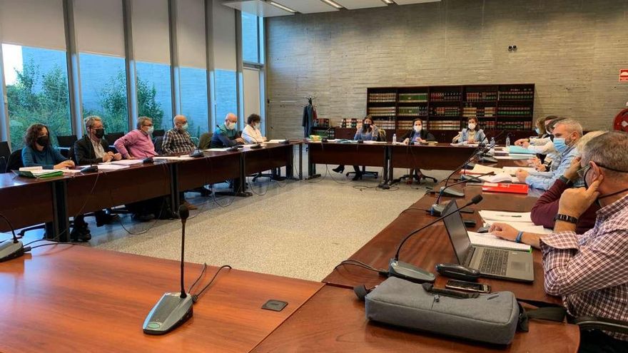 La Junta de Extremadura convocará 871 plazas de funcionarios y laborales antes de final de año