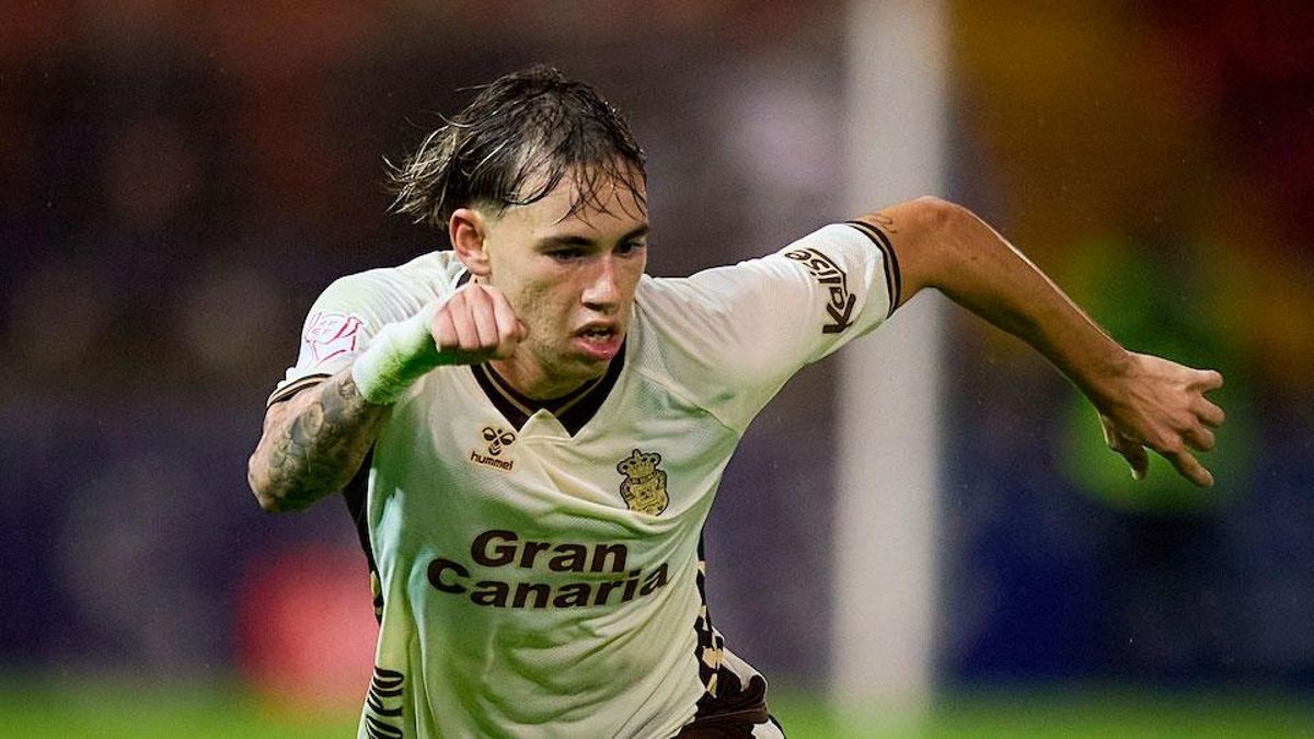 Las Palmas cede a Adam Arvelo a un rival del CD Tenerife