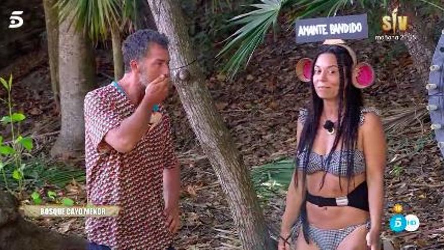 'Supervivientes 2022' hizo cantar a Nacho Palau el 'Amante bandido' de Bosé para lograr una recompensa