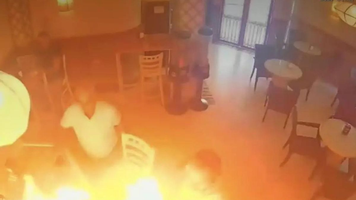 El condenado por los hechos roció la barra del bar con gasolina y le prendió fuego.