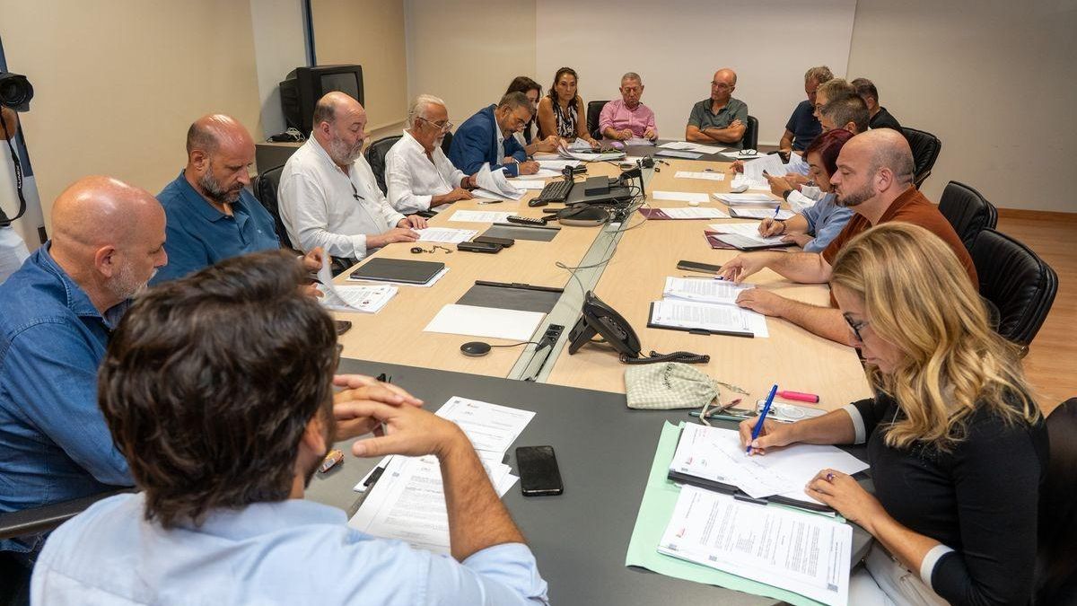 Reunión del Consejo de Administración de la sociedad municipal Casco Antiguo de Cartagena.