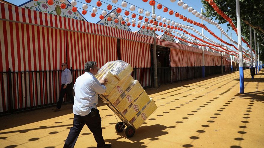 “Quieren legalizar la esclavitud”: los sindicatos cargan contra la jornada de 14 horas que piden los caseteros