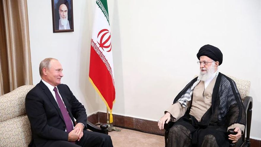 Rusia intensifica los bombardeos contra la provincia siria de Idleb, dice una ONG