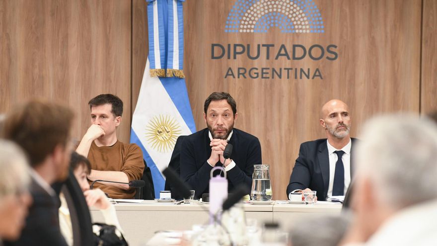 La oposición en Diputados cita a Karina Milei por el caso $LIBRA y amenaza con pedir la fuerza pública si no asiste