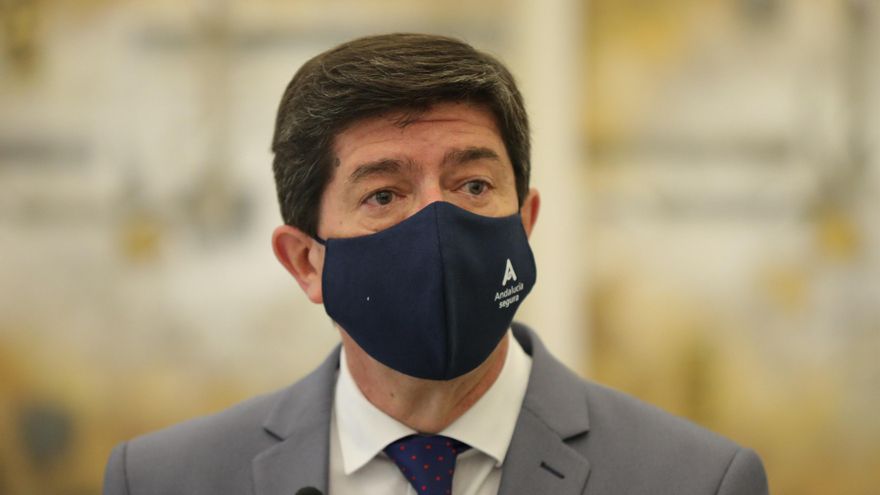 El Gobierno andaluz se atasca en la eliminación de los "chiringuitos", la presunta "administración paralela" creada por el PSOE