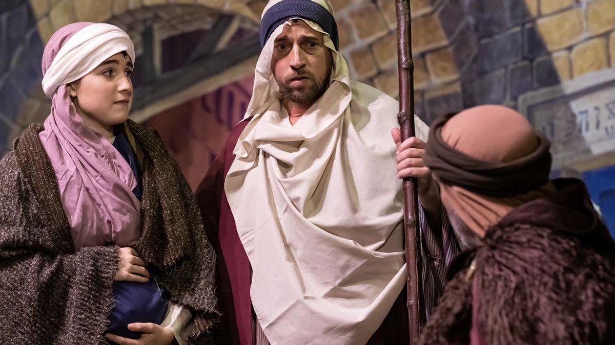 La tradición de esta obra sirvió como un refugio para la lengua catalana, aunque durante la dictadura franquista se llegó a ordenar su traducción obligatoria al castellano