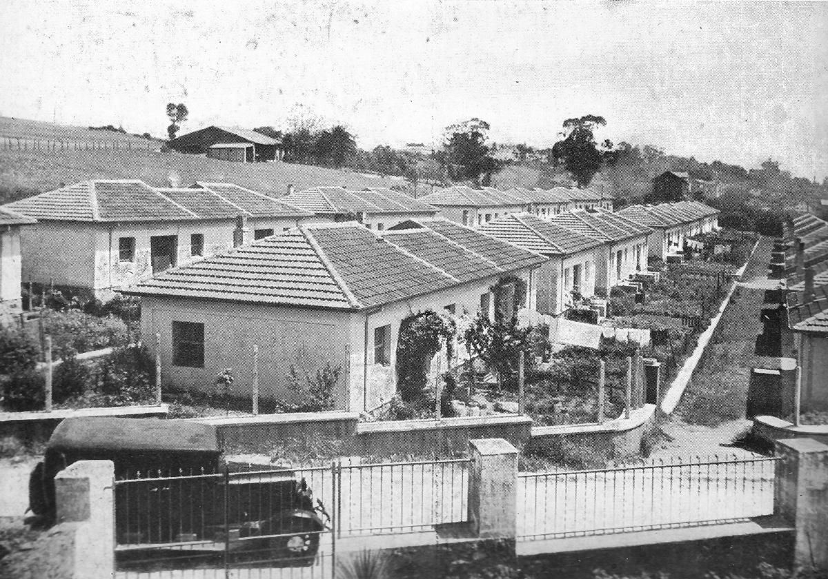 Poblado Carlos Ruíz.