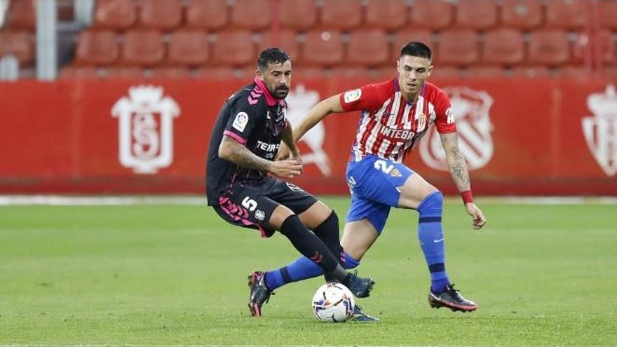 El CD Tenerife anuncia la cesión de Alberto Jiménez al Albacete
