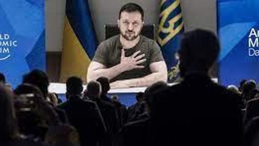 Zelenski pide en Davos imponer a Rusia las “máximas sanciones”
