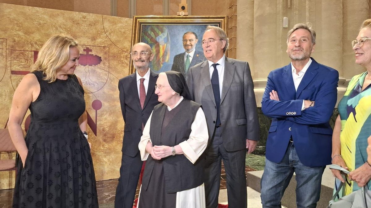 El PSOE sancionará a la senadora Mayte Pérez por faltar al pleno de la Cámara alta para acudir al homenaje a Lambán