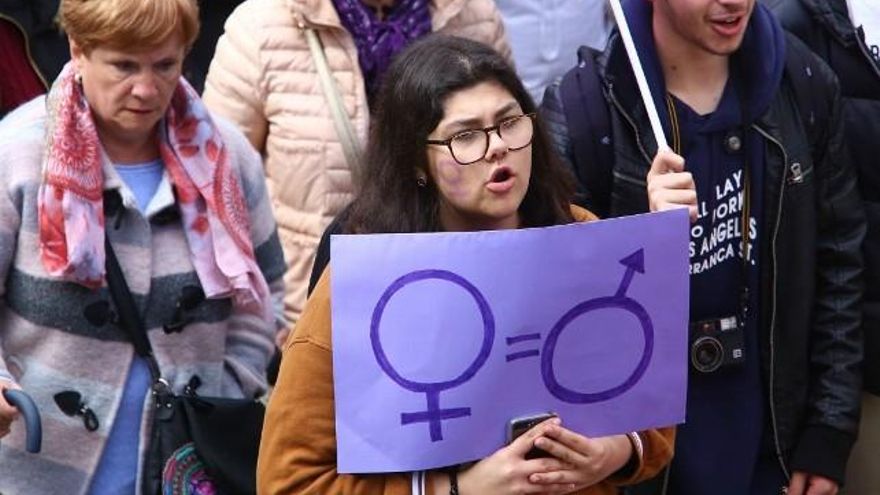 César Sánchez / ICAL Manifestación del 8M en Ponferrada 1