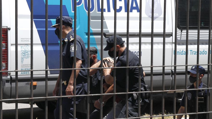 Se negó a declarar el policía acusado del homicidio de Luciano Olivera en Miramar y sigue preso