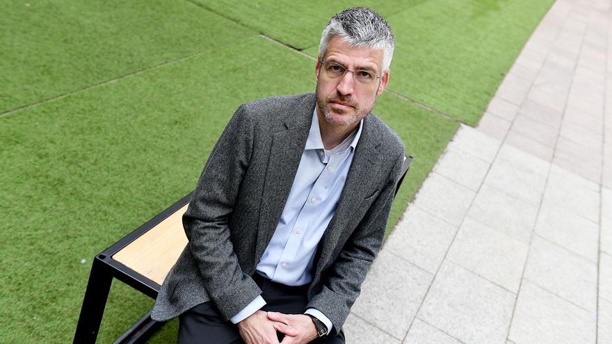 Alec MacGillis: “Amazon está destruyendo las clases medias en EEUU”