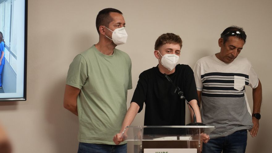 Padre del menor trasplantado de riñón en Córdoba mediante robot: "Soy muy partidario de los avances científicos"