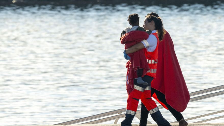El Gobierno acoge desde mañana a los 100 primeros menores solicitantes de asilo