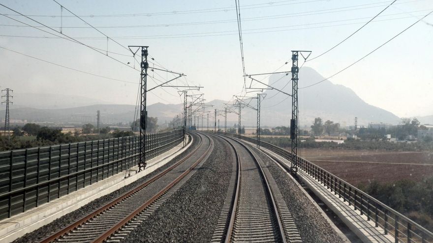 Vías de Alta Velocidad de Adif AV