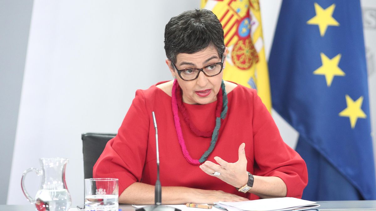 La ministra de Asuntos Exteriores, Unión Europea y Cooperación, Arantxa González Laya en la rueda de prensa posterior al Consejo de Ministros de este martes 21 de julio