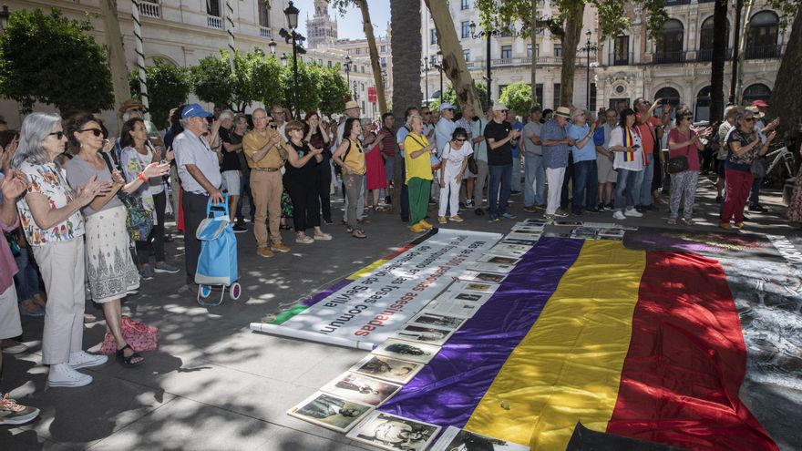El Ayuntamiento de Sevilla aprueba las ayudas para estudios memorialistas con un mes de plazo para llevarlos a cabo