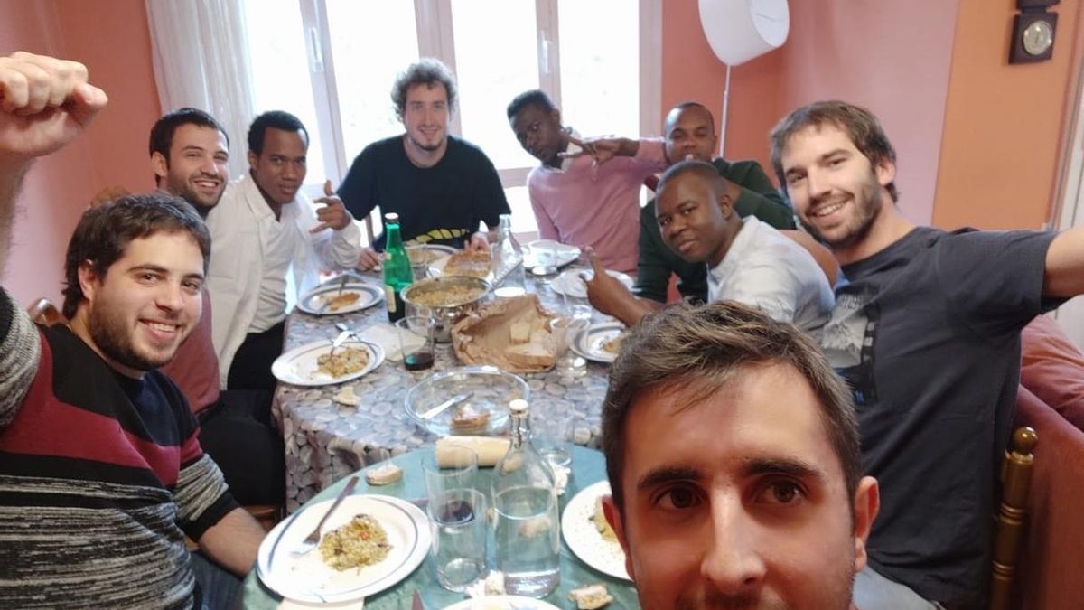 Las comidas interculturales Bizilagunak unen en Euskadi a 2.542 personas de 58 nacionalidades