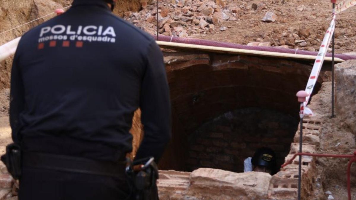 Las estructuras reflejan la normativa de seguridad de la época, que exigía al menos dos accesos por refugio para evitar quedar atrapados