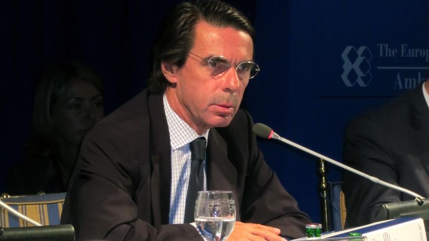Aznar es hospitalizado a causa de una gastroenteritis