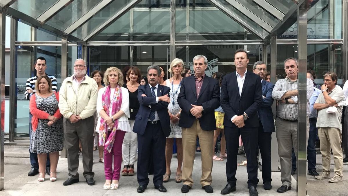 Revilla llama a Cataluña a reflexionar que "es mejor" combatir el terrorismo "unidos y no separados"