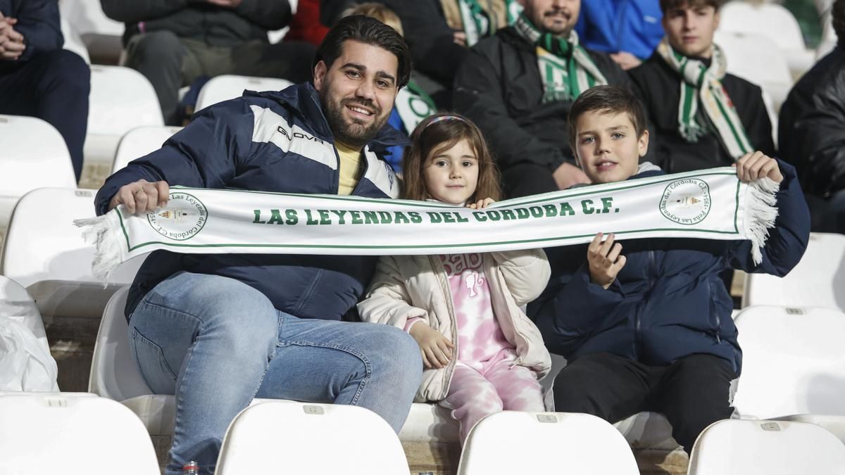 Grada Blanquiverde del Córdoba CF - Burgos CF