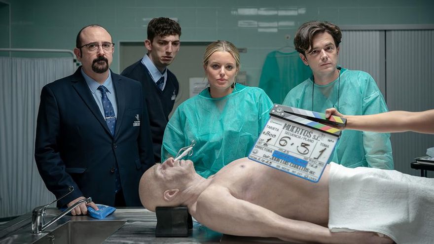 Movistar+ desvela el reparto de la serie de los Caballero 'Muertos SL', con Areces y un actor de 'Aquí no hay quien viva'