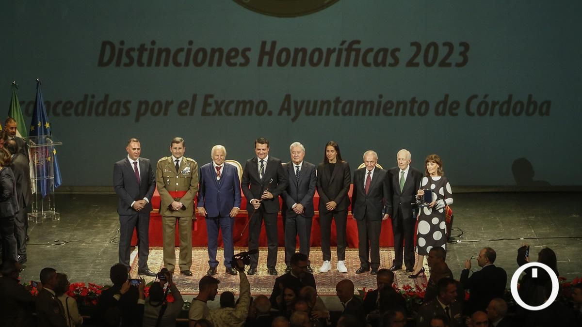 Acto de entrega de las Medallas de la Ciudad concedidas por el Ayuntamiento de Córdoba