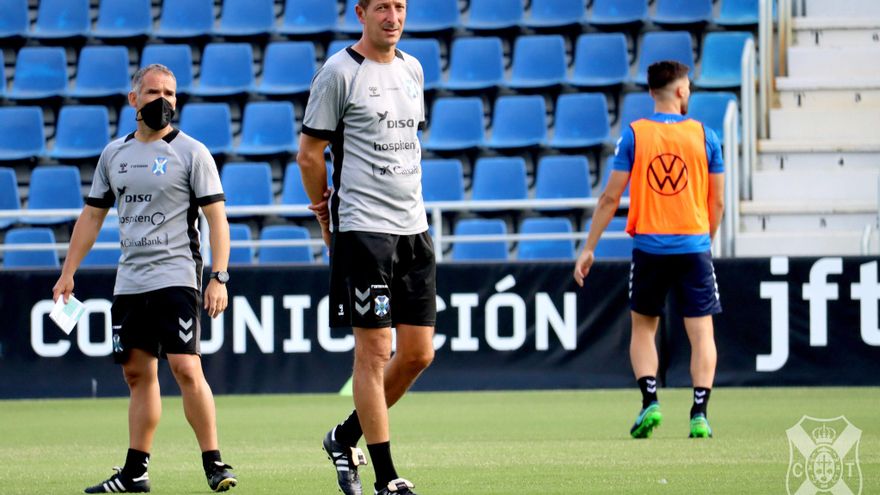 Ramis: "Jugar con nuestra afición en las gradas supone una responsabilidad mayor"